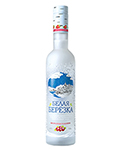 Водка Белая Березка 0.5 л, морозная клюква Vodka Belaya berezka, with birch juice